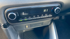 Toyota Yaris 1.5 Hybrid Icon 5dr CVT Hybrid Hatchback